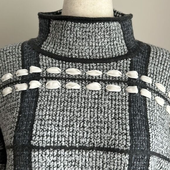 Club Monaco Plaid Windowpane Woven Detail Wool Blend Sweater Size XL (M/L fit) - Picture 10 of 12